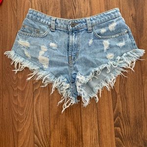CAR MAR LF CUT OFF DENIM SHORTS